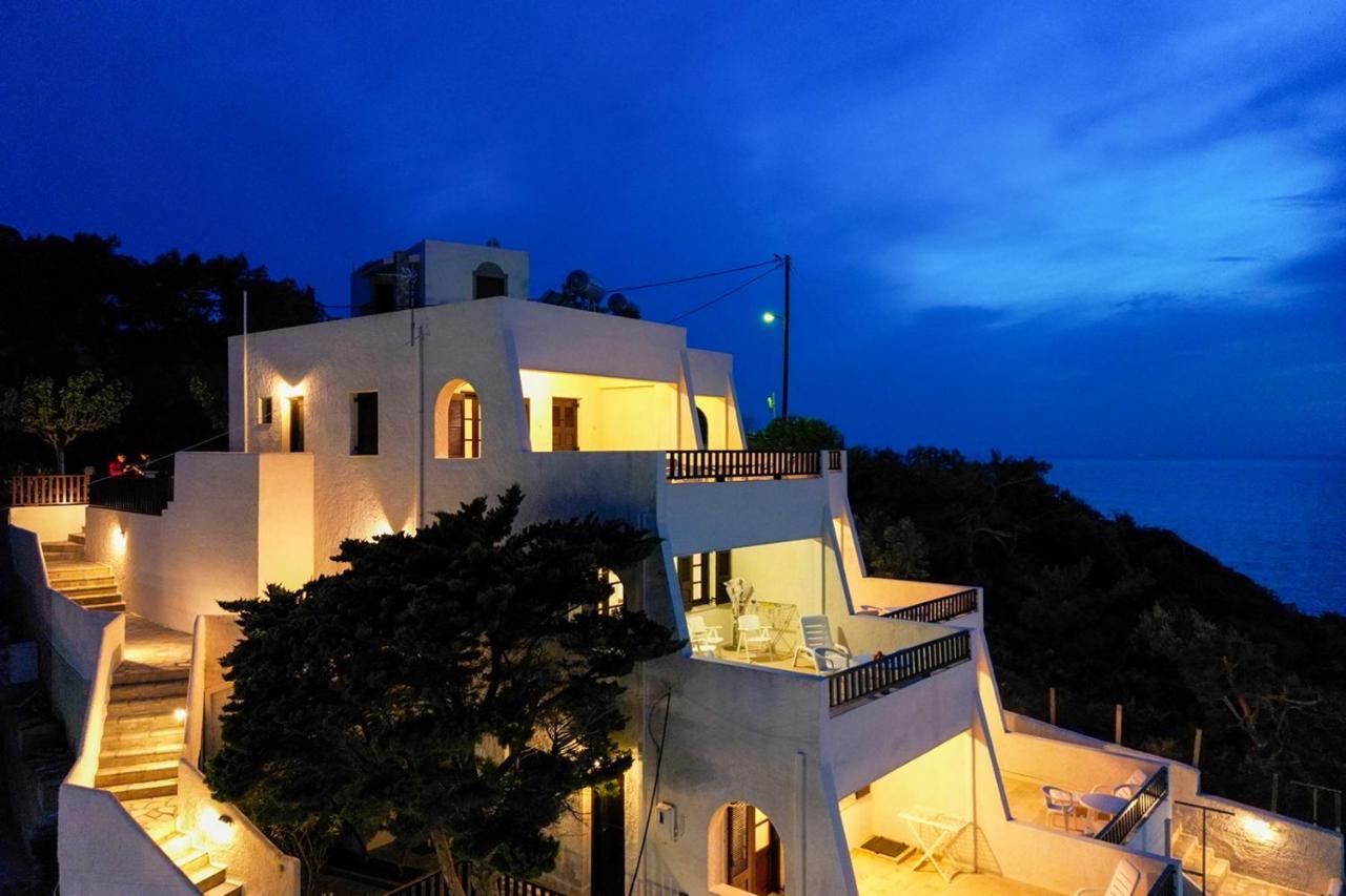 Pelagos Seafront Accommodation - Maria Myrties Exterior photo